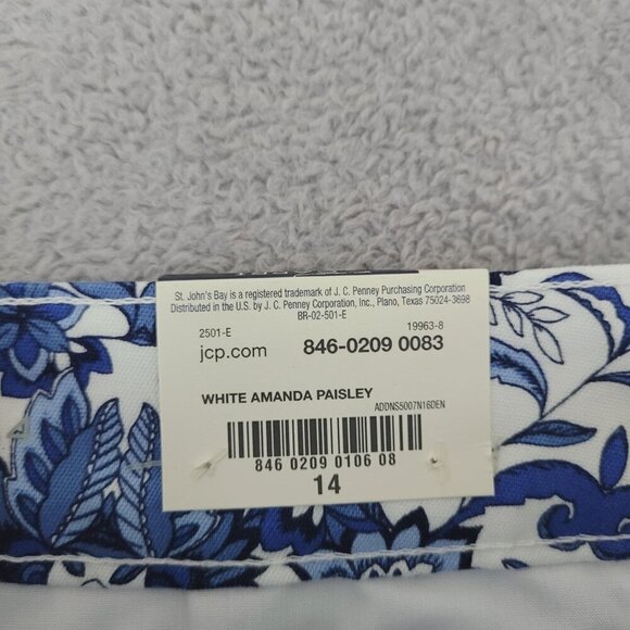 NWT St. Johns Bay Womens White Amanda Paisley Capri Pants Size 14 JCT - Picture 5 of 9